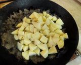 A picture of step 2 of Simple Fry Aloo.