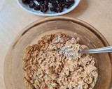 Foto del paso 1 de la receta: Galletas de avena sin azúcares agregados 🍌🥜🥣🍇