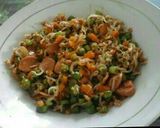 Foto langkah ke 4 dari resep Tumis ekonomis cocok untuk sarapan.