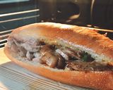 Hình bước làm 4 của món Bánh Mì Gà Xé