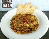 Nasi Goreng Pinggir Jalan langkah memasak 10 foto