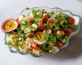 Hình bước làm 3 của món SALAD rau mầm với trứng