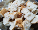 Foto del paso 2 de la receta: Picatostes!!😋🍽