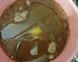 Foto del paso 3 de la receta: Bizcochuelo  esponjoso de chocolate sin batidora