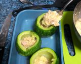 Foto del paso 6 de la receta: Calabacines rellenos de atún y queso parmigiano