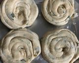 A picture of step 3 of Pudina lachcha paratha.