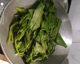 Spinach mutter puri recipe step 1 photo