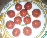 A picture of step 5 of Coco and choco balls.