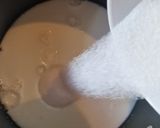 عکس مرحله 1 از دستور حلوا شیر مجلسی