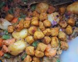 A picture of step 5 of Hyderabadi Soya Biryani.