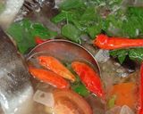 Foto langkah ke 3 dari resep Sop ikan patin kuah bening.