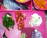 Foto langkah ke 1 dari resep Bawal Asam Manis.