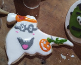 Foto del paso 6 de la receta: Galletitas de Halloween!! De masa de jengibre y decoración de glasé!!