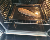 Foto del paso 2 de la receta: Lenguado al horno en un plis plas y muy sabroso