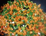 Foto del paso 2 de la receta Arroz con marisco y verduras
