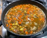 Une image de l'étape 24 de Lentilles Vertes au Veau, Carottes, Tomates et Ananas.