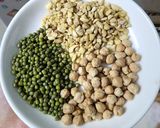 Hình bước làm 1 của món Sữa đậu gà + đậu xanh + hạt điều🫛🫛🫘🍗🍗