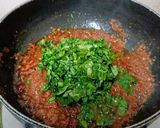 A picture of step 4 of Durban Bunny Chow In A New Avatar.