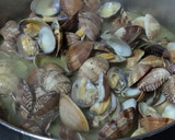Foto del paso 5 de la receta: Almejas en salsa