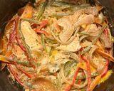 Foto del paso 10 de la receta Pollo al curry con verduras en la crockpot 🍗🫑🍅🥕🌶️