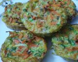 Foto del paso 2 de la receta: Muffins de zapallitos y zanahoria