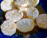 Foto del paso 1 de la receta: Patatas a la importancia con boletus, huevo escalfado y trufa