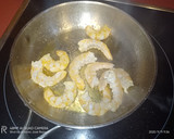 Foto del paso 3 de la receta: Raviolis de calabacín, rellenos de frutos del mar 😜