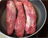 Foto del paso 1 de la receta: Solomillo de cerdo con romero y manzanas