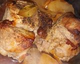 Фото кроку 2 до Запеченное мясо с яблоками и черносливом.