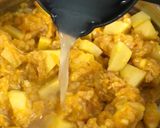 A picture of step 2 of Green Chilli Chicken Mince Curry.
