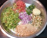 A picture of step 4 of Healthy Broccoli Sprouts Kebabs.