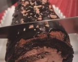 A picture of step 17 of Chocolate Swiss Roll! 🍫🍥.
