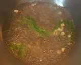 A picture of step 2 of Tom Yum Soup.
