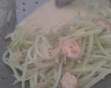 Foto langkah ke 4 dari resep Tumis pepaya muda.