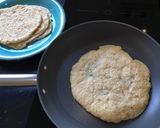 Φωτογραφία βήματος 5 της συνταγής Τορτίγια Wraps με 2 υλικά 🌯🌯🌯