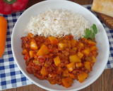Foto del paso 6 de la receta: Picadillo de ternera con patatas y arroz