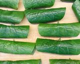 Hình bước làm 2 của món Chả thịt đậu cuộn lá lốt