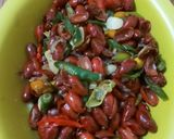 Foto langkah ke 3 dari resep Oseng Jaket (kulit melinjo).