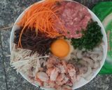 Hình bước làm 1 của món Chả giò tôm thịt