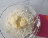 Foto langkah ke 2 dari resep Cheese Scone - Frozen bread.