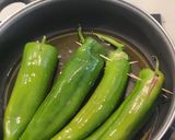 Foto del paso 3 de la receta: Pimientos fritos rellenos de carne Maricarmen