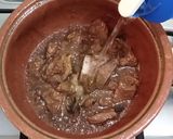 A picture of step 6 of Dahi Gosht(yoghurt Curry).