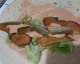 Foto langkah ke 6 dari resep Sandwich Tortila isi ayam kentucy.