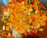 Foto del paso 3 de la receta: Conejo guisado con cigalas