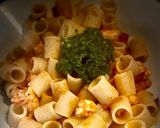 Une image de l'étape 3 de Pâtes pesto et tout….