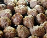 A picture of step 5 of Sheik's Sweet N' Sour Meatballs.