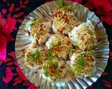 A picture of step 6 of Dahi Puri.