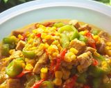 Foto langkah ke 7 dari resep Tumis Oyong Jagung Manis dan Tempe.