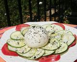 Foto del paso 4 de la receta: Ensalada de calabacín, tomate y burrata