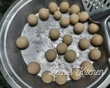 A picture of step 3 of Badami Bread Gulab Jamuns.
